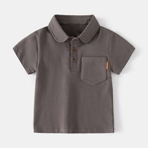 Nouveau style 2026 T-shirt à manches courtes pour garçons, Polo uni pour enfants, Haut d'été pour bébé avec étiquette de poche et col à revers tendance - Product Image 5