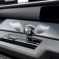 Rafraîchisseur d'air pour voiture ultra léger Golden Snitch Clip d'évent de parfum magnétique moderne avec arôme Freesia pour parfum de sortie d'air de voiture