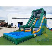 Toboggan aquatique gonflable géant de style forêt en PVC vert marbré avec piscine pour enfants et adultes