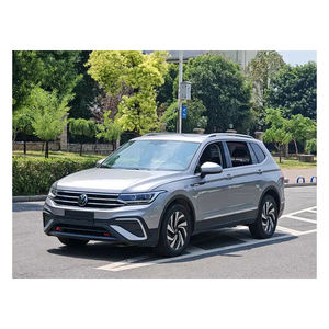 El motor turboalimentado Volkswagen <span class=keywords><strong>Tiguan</strong></span> L <span class=keywords><strong>2022</strong></span> 2,0 T <span class=keywords><strong>de</strong></span> bajo <span class=keywords><strong>precio</strong></span> abre el techo solar panorámico y es un SUV <span class=keywords><strong>de</strong></span> alto valor - Product Image 2