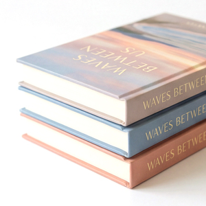 Diario de Recuerdos con Tapa Dura de Papel Texturizado Personalizado, Cosido, con Estampado en Dorado de Lujo, Impresión Offset, Hecho en Fujian, Diseño de <span class=keywords><strong>Olas</strong></span> - Product Image 4