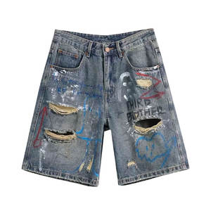 Pantalones Cortos Vaqueros Rotos Holgados para Hombre, Estilo Urbano con Estampado de Grafiti, Fabricados a Medida por OEM, Ideales para Verano - Product Image 3