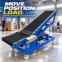 Système de convoyeur à bande motorisé avec élévateur hydraulique pour le transfert de cartons et les postes de travail d'expédition