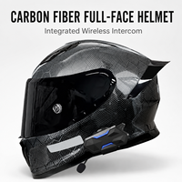 Casque de moto intégral en fibre de carbone sergé brillant personnalisé avec visière teintée et interphone sans fil intégré
