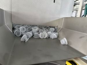 Línea de producción de llenado de infusión <span class=keywords><strong>IV</strong></span> totalmente automatizada IVEN para productos biológicos estériles y líquidos orales - Product Image 3