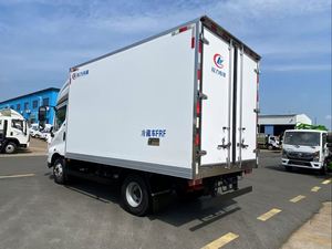 รถบรรทุกห้องเย็นไฟฟ้า BYD T5 รุ่นใหม่ พร้อมเทคโนโลยีขั้นสูง เกียร์อัตโนมัติ มาตรฐานไอเสียยูโร 5 - Product Image 5