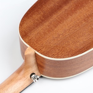 <span class=keywords><strong>Ukelele</strong></span> Soprano de Sapele con Forma Única de <span class=keywords><strong>Piña</strong></span>, Modelo UK21-35 de Deviser - Product Image 5