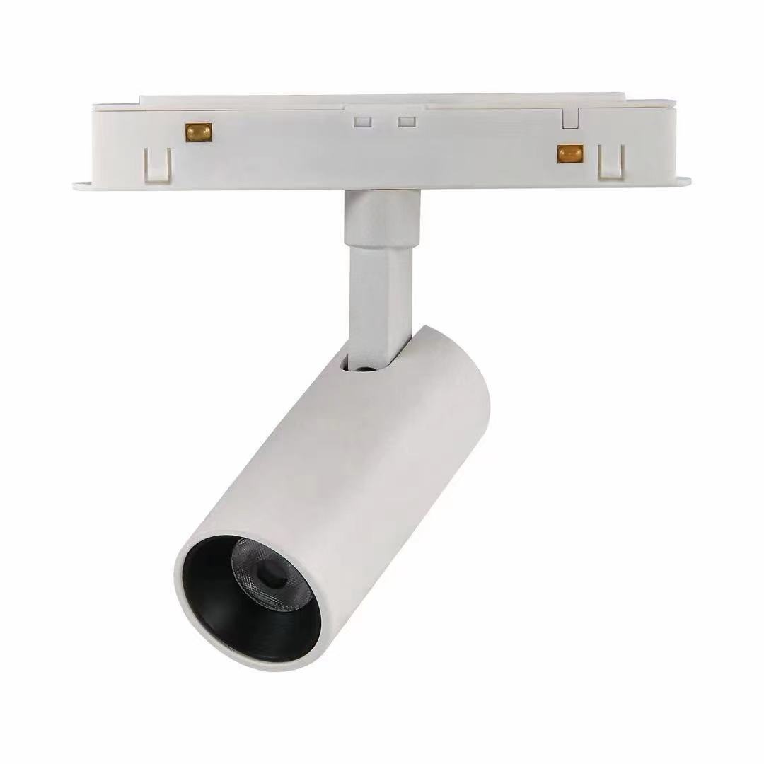 Lumière de tache magnétique