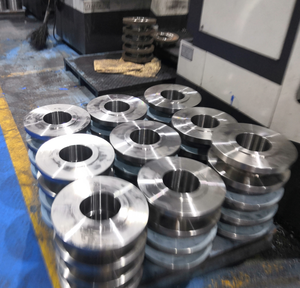 Nhà Máy Bán buôn Duplex ASME b16.5 không gỉ 3-1/<span class=keywords><strong>2</strong></span> "4" 5 "s31803/saf2205 150 #300 #400 #600 # Duplex hàn cổ mặt bích - Product Image 4