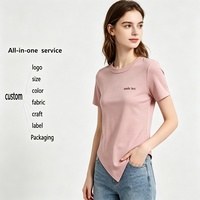 Camiseta Básica de Algodón para Mujer con Cuello Redondo, Color Rosa Sólido, Dobladillo Irregular, Bordado en el Pecho, Personalizable en Color