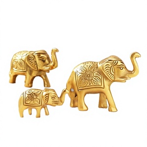 Pièces décoratives en métal sculptées à la main en forme d'éléphant, présentées dans des boîtes cadeaux, conçues avec des détails complexes pour des maisons élégantes, des cadeaux et des collections. - Product Image 4