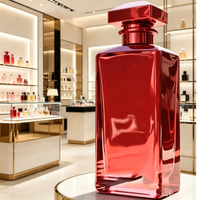 Sculpture géante en fibre de verre pour présentation cosmétique, grande bouteille de parfum sculpturale pour affichage en magasin et décoration d'événements