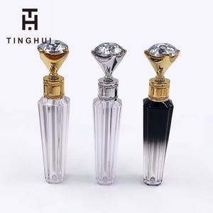 Envases Vacíos para Brillo Labial con Aplicador, Marca Privada Crown, con Diseño de Diamante, Nuevos - Product Image 2