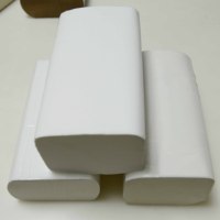 Serviettes en papier douces jetables de luxe, serviettes à main personnalisées en pâte de bois vierge, pliées en cinq volets, pour hôtels cinq étoiles, complexes hôteliers, clubs privés, spas, bureaux