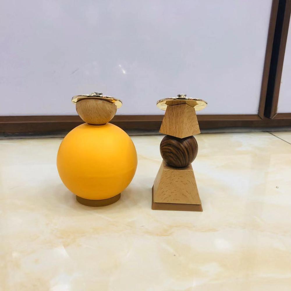 Подошва женской обуви на высоком каблуке