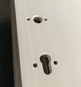 Puertas Interiores de WPC de Primera Calidad al por Mayor, Modernas, Resistentes al Agua, con Acabado de Madera para Dormitorios, Resistentes al Fuego hasta 3 Horas, Insonorizadas 60 DBA - Product Image 5