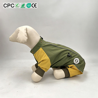 Imperméable réfléchissant pour chien, léger en polyester, cape de pluie pour animaux de compagnie, col montant, veste de pluie extérieure pour chien avec logo personnalisé