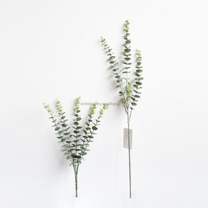 Ramas de Eucalipto Artificial de Tacto Real, Hojas Verdes, Tallo de Seda, Decoración para el Hogar y Escritorio de Halloween, Reciclable, ¡Oferta! - Product Image 3