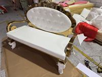 Canapé de mariage en acier inoxydable doré de luxe, canapé d'amour, mobilier commercial pour hôtels, événements, chaise de mariée et de marié, matériau métallique