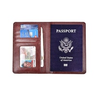 Vente en gros de couverture de passeport en cuir véritable bloquant la RFID avec porte-cartes porte-passeport de voyage en cuir PU