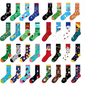 Calcetines navideños bonitos con diseño de copo de nieve y Papá Noel, calcetines de algodón de larga duración, calcetines cálidos de dibujos animados para fiestas festivas, adecuados para hombres y mujeres - Product Image 5