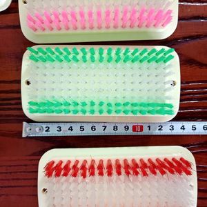 2 Yuan Plastic Colored Bristle Square Brush, Plastic Square Brush, Clothes Brush, Shoe Brush, Plastic Square Brush, 2 Yuan - Product Image 1