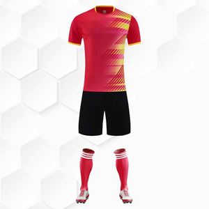 Trajes de Entrenamiento de Fútbol Personalizados OEM con MOQ Bajo, Trajes Deportivos Unisex para Entrenamiento, Traje de Fútbol al por Mayor de Manga Corta - Product Image 5