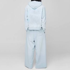 Ensemble de survêtement deux pièces personnalisé pour homme, bleu ciel, ultra ample, coupe carrée, avec sweat à capuche zippé intégral et pantalon de survêtement surdimensionné à silhouette ample - Product Image 2