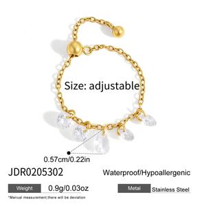 Anillo de Zirconia en Acero Inoxidable Chapado en Oro de 18K, Joyería Hipoalergénica de Lujo, Moderna y Premium para Mujer, Ideal para Uso Diario, Citas, Fiestas y Banquetes - Product Image 6
