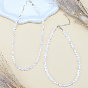 Collar de perlas blancas de agua dulce, forma ovalada irregular, regalo para mujer, joyería elegante de estilo clásico, origen Yiwu - Product Image 2