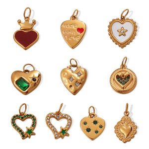 Colgante de Acero Inoxidable en Forma de Corazón con Circonita para Fabricación de Joyas, Chapado en Oro de 18K, Diseño Irregular, Primavera 2025 - Product Image 5