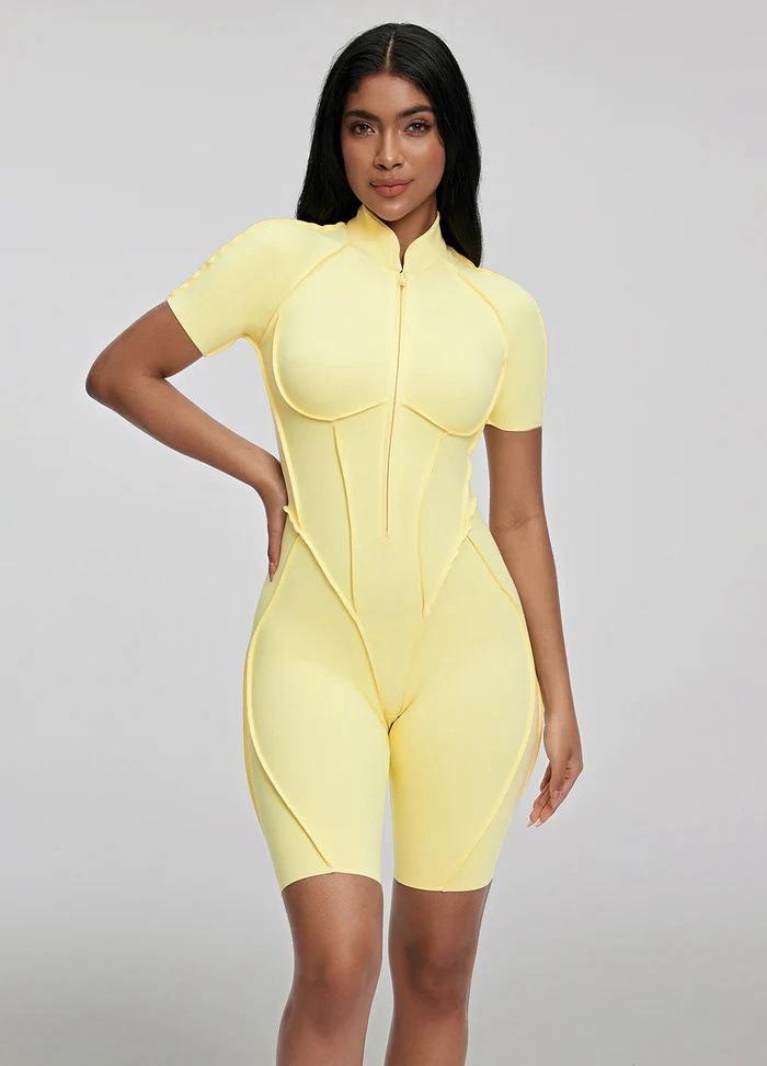 สีเหลือง