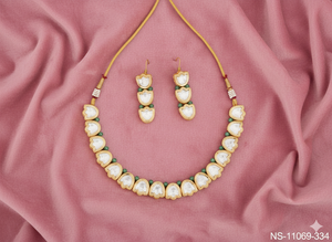 Magnifique ensemble de collier en or poli de style antique, élégant et traditionnel, pour les femmes, idéal pour les fêtes - Product Image 4