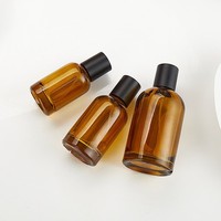 Échantillon Gratuit : Flacons de Parfum en Verre Exquis de 30ml et 50ml pour des Expériences Cadeaux Élégantes avec Pompe Vaporisatrice et Couvercles