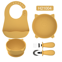 Ensemble d'alimentation pour bébé en silicone de qualité alimentaire, sans BPA, facile à nettoyer, étanche, motif cochon mignon, vente en gros 2023