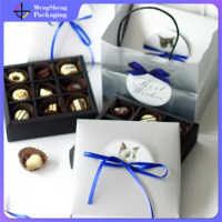 Carton personnalisé Vernis noir 2 pièces en Chine Cadeau de Noël contemporain Boîte d'emballage de bonbons en étain pour truffes au chocolat