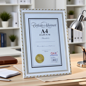 Портативная фоторамка из смолы формата А4 для декора стен, доступна оптом со склада - Product Image 6