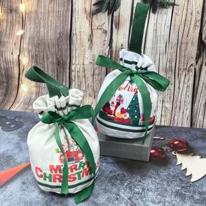 Nouveauté, sacs cadeaux en toile de coton écologiques avec cordon de serrage, logo personnalisé, sacs cadeaux de Noël recyclables, personnalisés - Product Image 2