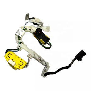 Cablaggio Personalizzato 5G0971584A <span class=keywords><strong>per</strong></span> Volante con <span class=keywords><strong>Molla</strong></span> a Spirale <span class=keywords><strong>per</strong></span> VW Jetta Atlas 2018-2019 5G0-971-584-A Cablaggio <span class=keywords><strong>per</strong></span> Auto - Product Image 5