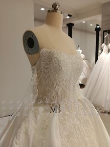 فستان زفاف ميلي برايدل MQW02253 بتصميم ملكي منتفخ مع ذيل منفصل وأكمام منفصلة ورباط وتطريز كامل باللؤلؤ على الطراز الدبي - Product Image 5