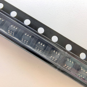 Transistor Nelcom MMDT3904-7-F, puce IC, circuit intégré, composants électroniques, autres circuits intégrés MMDT3904 - Product Image 1