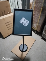 Vente directe d'usine Affiche sur pied Présentoir Hauteur réglable A2 A3 A4 Affiche Stand avec cadre à pression