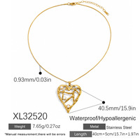 SUMMLY Collier en acier inoxydable plaqué or 18 carats avec pendentif cœur creux et perle, chaîne fine en forme de serpent