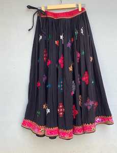 Nouvelles jupes Kuchi en rayonne vintage bohème brodées à la main avec pompon et ceinture, jupe droite pour femmes toutes saisons - Product Image 5