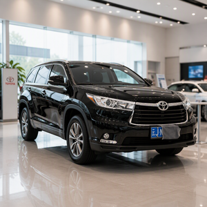 สภาพดี ราคาถูก โต<span class=keywords><strong>โย</strong></span>ต้า ไฮแลนเดอร์ ปี 2015 รุ่น 2.0T FWD 7 ที่นั่ง รุ่นหรูหรา หลังคาพาโนรามา ดร.<span class=keywords><strong>ช</strong></span>า คลาส เอส - Product Image 1