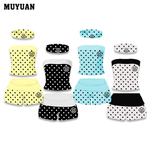 Completo Estivo da Donna a Pois 3 Pezzi con Fascia per Capelli, Top a Tubino, Pantaloncini Pieghevoli in Vita, Outfit Casual in Spandex e Cotone Morbido per Uso Quotidiano - Product Image 1