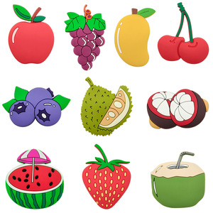 Imán para Refrigerador con Diseño de Frutas, Adhesivo Magnético de PVC con Impresión Digital, Decoración para Puerta con Dibujos Animados de Sandía y Fresa, Promoción para el Hogar - Product Image 1