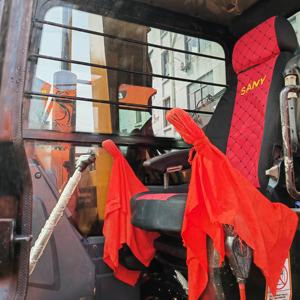 Excavateur Sany SY75 de 7 tonnes d'occasion avec de faibles heures de travail, moteur de boîte de vitesses SY60C 75C 95C 135C 215C d'occasion - Product Image 5