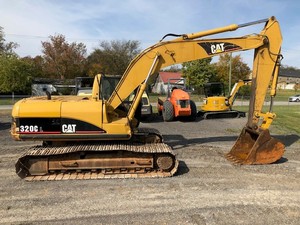 รถขุดตีนตะขาบมือสอง Caterpillar รุ่น CAT 320C, 320D, 312D, 320C ราคาถูก น้ำหนัก 20 ตัน - Product Image 2