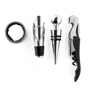 Set di Vino in Sughero Personalizzato per Merchandising - Product Image 2